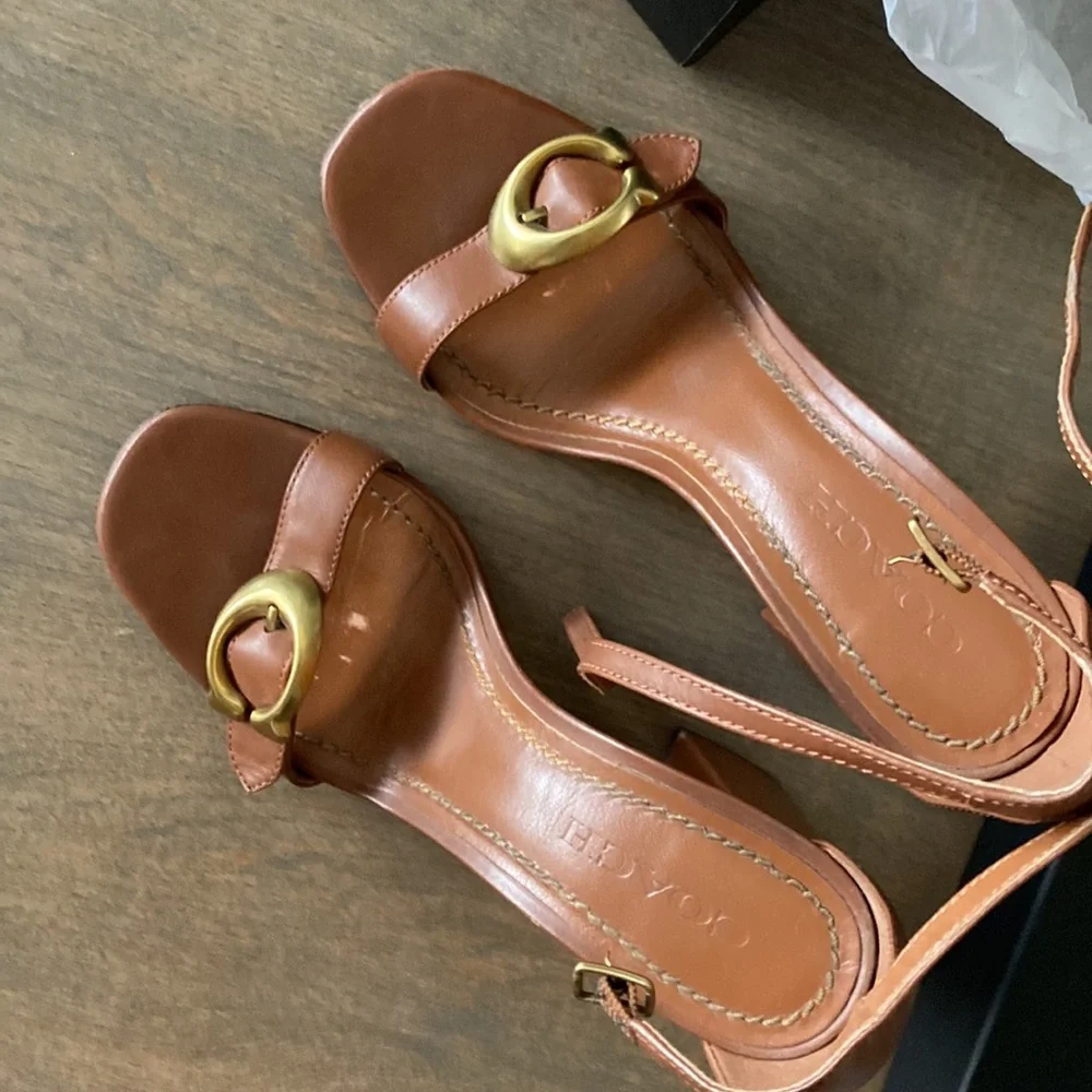Coach sandals - Picture 4 of 8